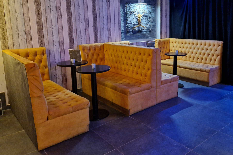 Contact Bar Elvetia